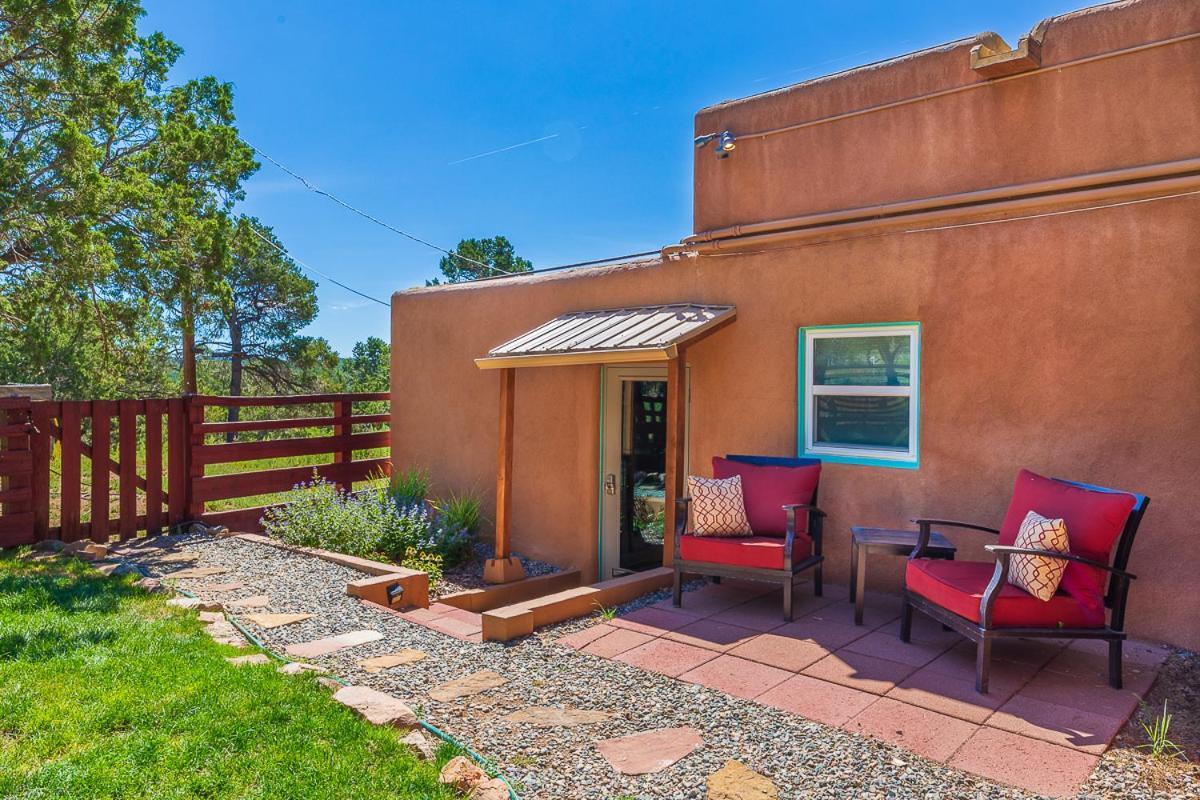Pet Friendly Pinon Heaven Bed and Breakfast Canada de los Alamos Buitenkant foto